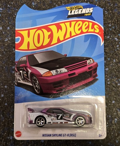Hot wheels legends tour nissan - wheels,