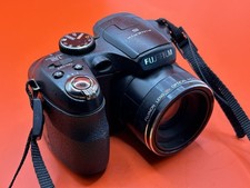 Fujifilm FinePix S1800 