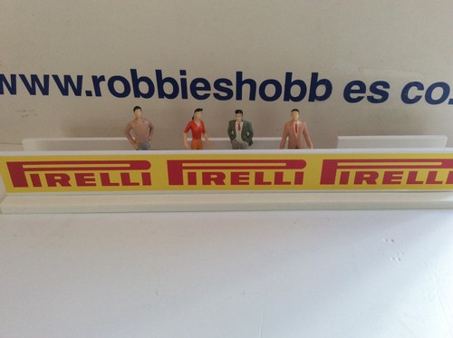 Scale pirelli pitwall - pirelli,