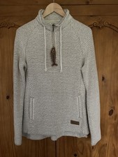 WEIRD FISH Cream Beige