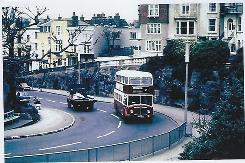 Bus photo pfn865 east - bus, kent