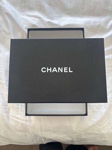 Authentic chanel shoe - authentic,