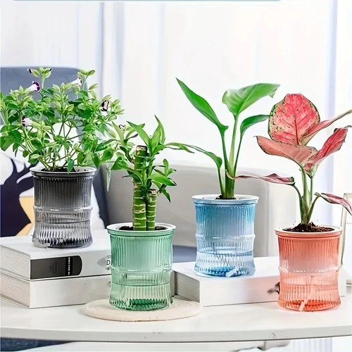 Self watering planter - self,
