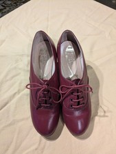 Freed Burgendy Leather Lace Up