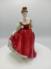 Vintage Elegant Royal Doulton Fair Lady Red HN2832, figurine. Gift idea, porcela