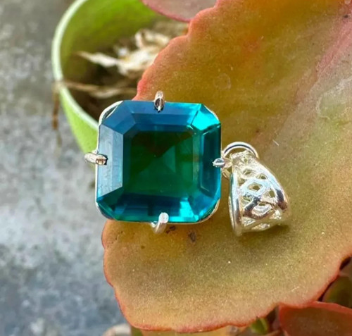 Natural certified blue green - blue,