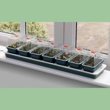 Garland Super 7 Electric Windowsill Propagator -76cm x 18cm x 14.5cm Kings Seeds