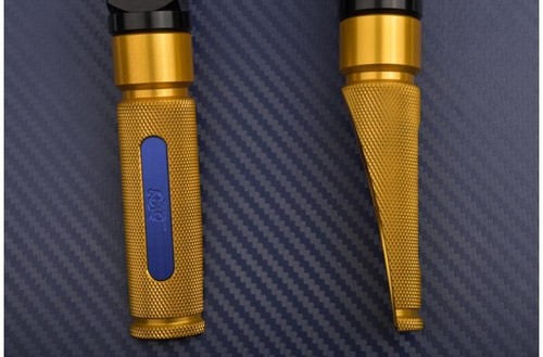 Gold blue pair rear - pair,