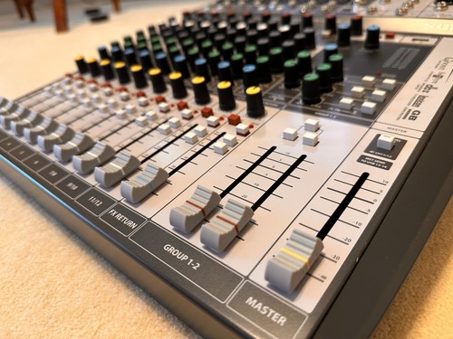 Soundcraft signature mtk - signature,