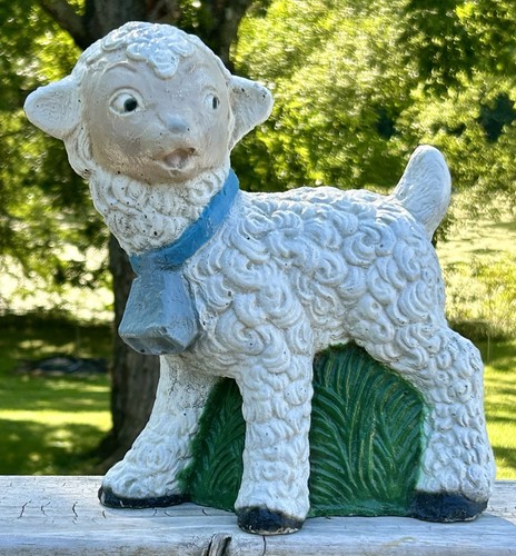 Vintage concrete lamb baby - vintage,