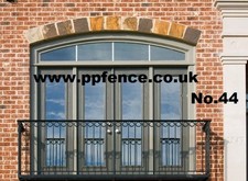 UK Building Regulations Juliet Balcony , Railings ( No. 44 ) 1200 mm - 5000 mm