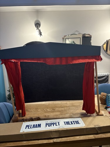Pelham puppet marionettes - pelham,
