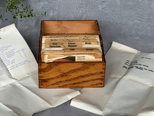 Vintage recipe cards - cards, wooden