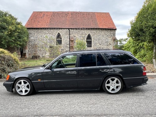 Mercedes s124 estate amg - s124,