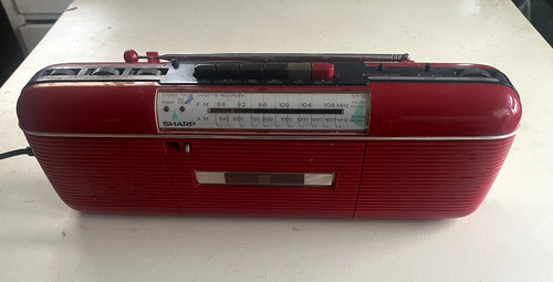 Sharp boombox - sharp, (r)