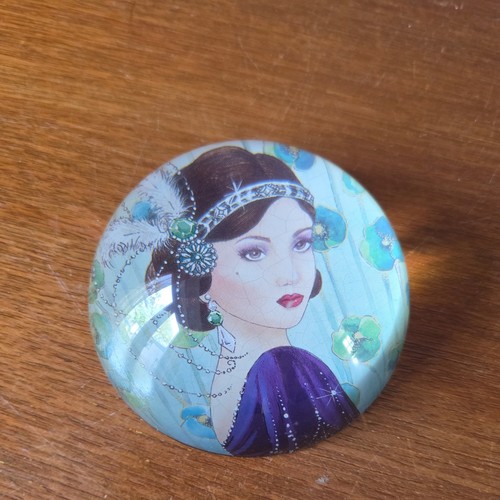 Art deco lady glass - deco,