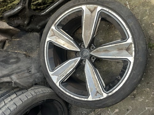 Audi rs4 alloy - wheel, with