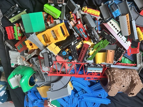 Massive thomas the tank tomy - tank,