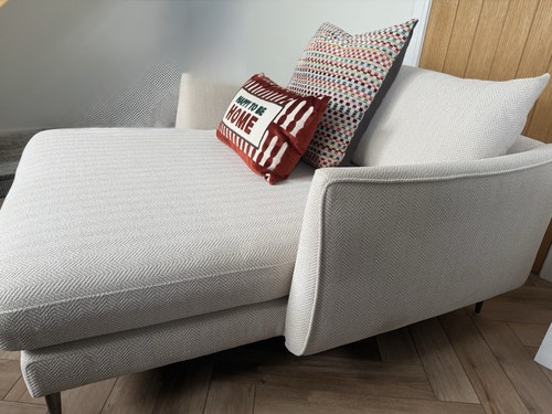 Dfs snuggle chair - chair, very