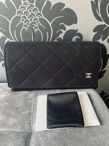 Chanel soft sunglasses case - soft,