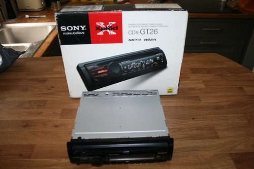 Sony xplod cdx - cdx-gt26, car