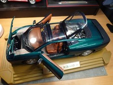 Jaguar XJ220 Maisto 1/12 ( Hand Made Interior ) Original Box And Podium (No 1/18
