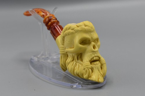 Skull beard smoking - w, pipe
