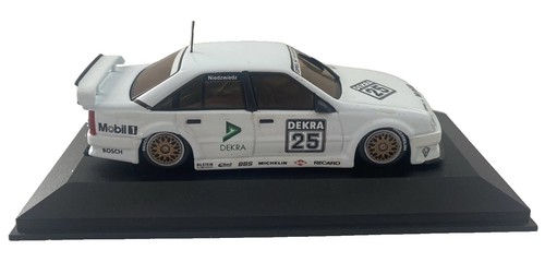 Minichamps opel omega - 1:43,