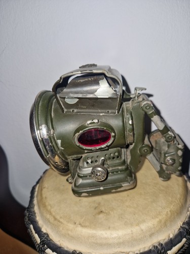 Antique silver king - silver, petroleum