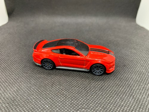 Hot wheels ford mustang - ford,