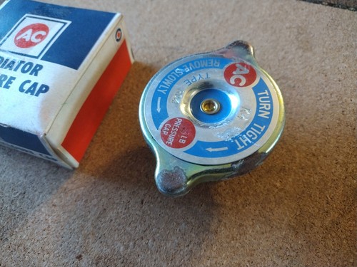 Radiator pressure cap fits - cap,