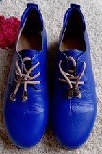 Adesso Sarah Electric Blue