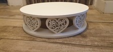 Scroll Heart Cake Stand Round
