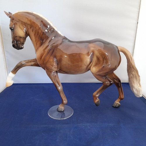 Breyer model horse seize - model,