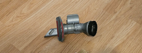 Dyson dc08 dc11 dc20 - dyson,