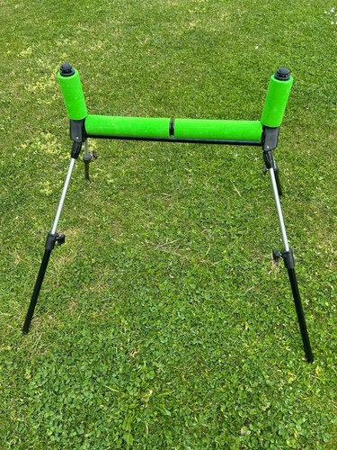 Fishing leg pole roller - leg,