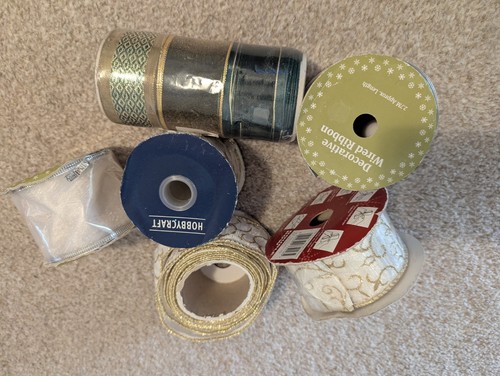 Festive wired ribbons - festive,