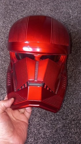 Star wars helmet - star,