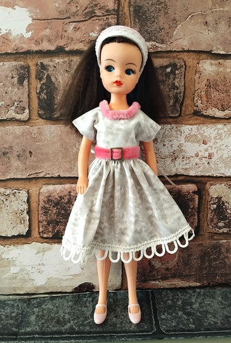 Tea dress for pedigree sindy - tea,