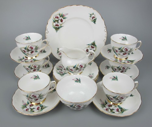 Colclough tea set - tea, vtg