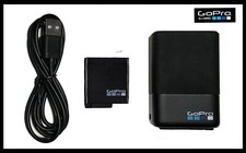 GOPRO CHARGER+BATTERY an CABLE