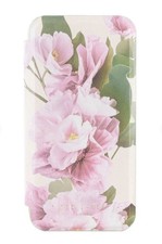 Ted BAKER FLOWER PLACEMENT