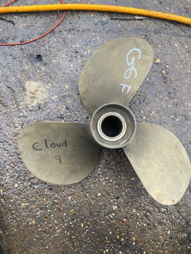 Volvo penta front - volvo, propeller