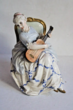 L68-FABRIS LUIGI-CERAMICA VENETA VICENZA-DAMIGELLA CHITARRA SERENATA PORCELLANA