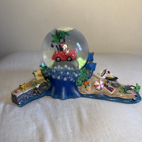 Vintage disney snow globe - vintage,