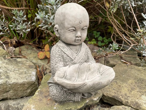 Stone garden ornament monk - -,