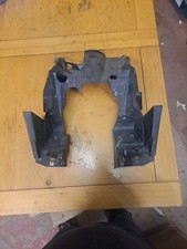 Genuine YAMAHA YQ 100 YQ100 AEROX 1999-2010 (2001) Front Inner Fairing Panel