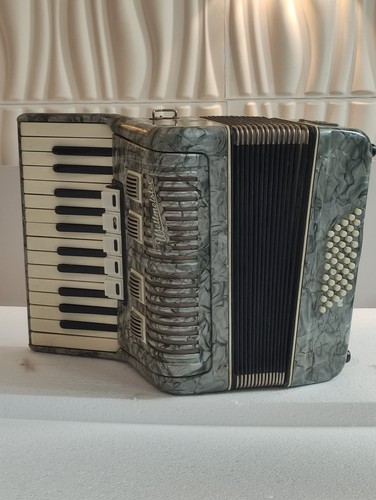 Piano accordion akkordeon - piano,