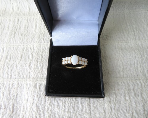 Vintage 9ct yellow gold opal - yellow, gold,