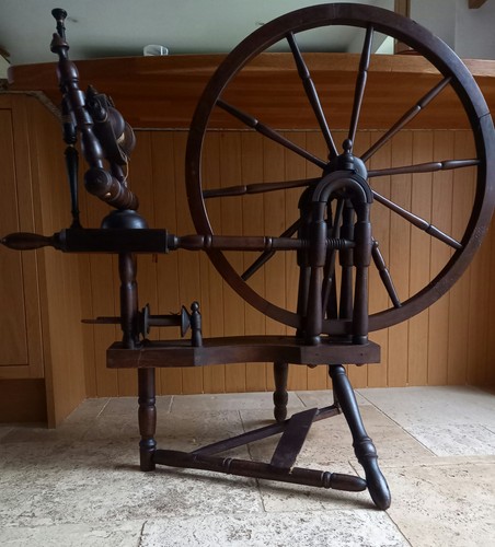 Vintage antique large single - large,